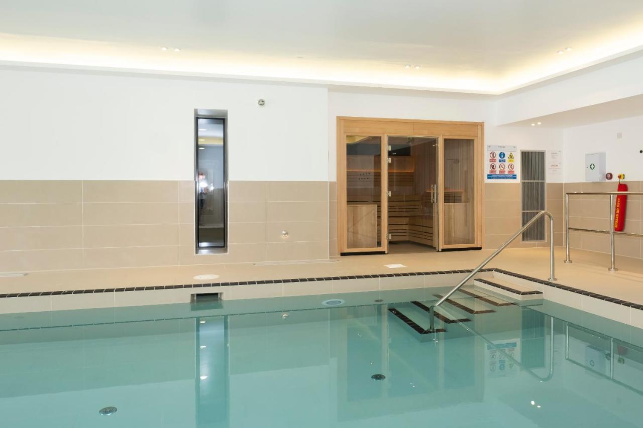 5 Putsborough - Luxury Apartment At Byron Woolacombe, Only 4 Minute Walk To Woolacombe Beach! 외부 사진