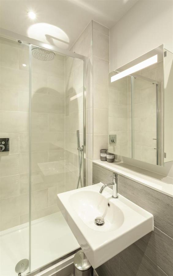 5 Putsborough - Luxury Apartment At Byron Woolacombe, Only 4 Minute Walk To Woolacombe Beach! 외부 사진